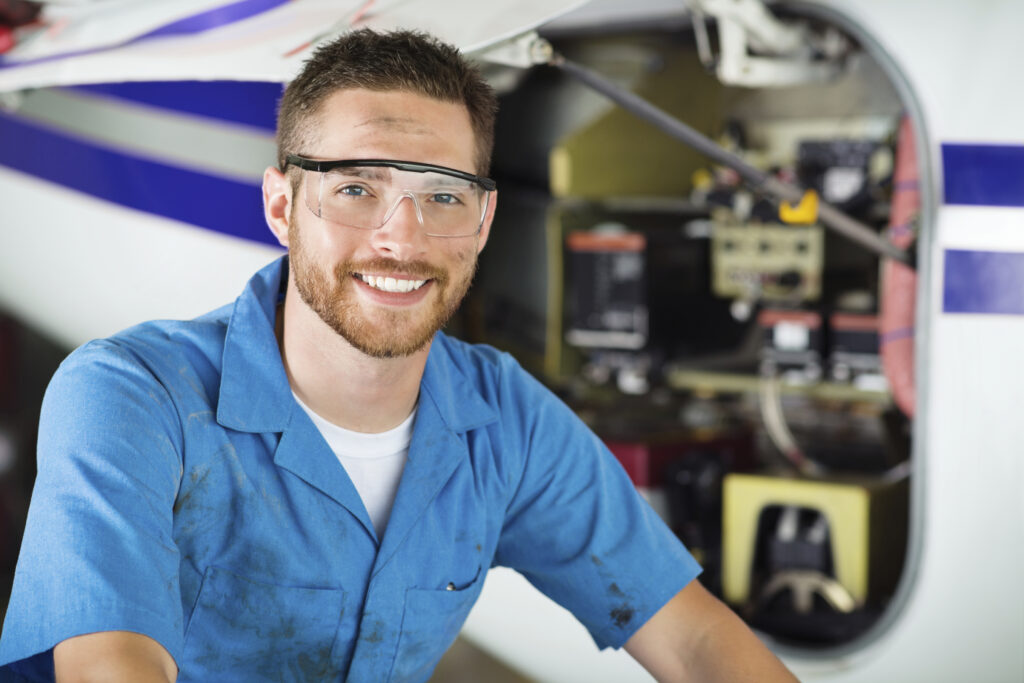 Aviation Maintenance Technician Jobs